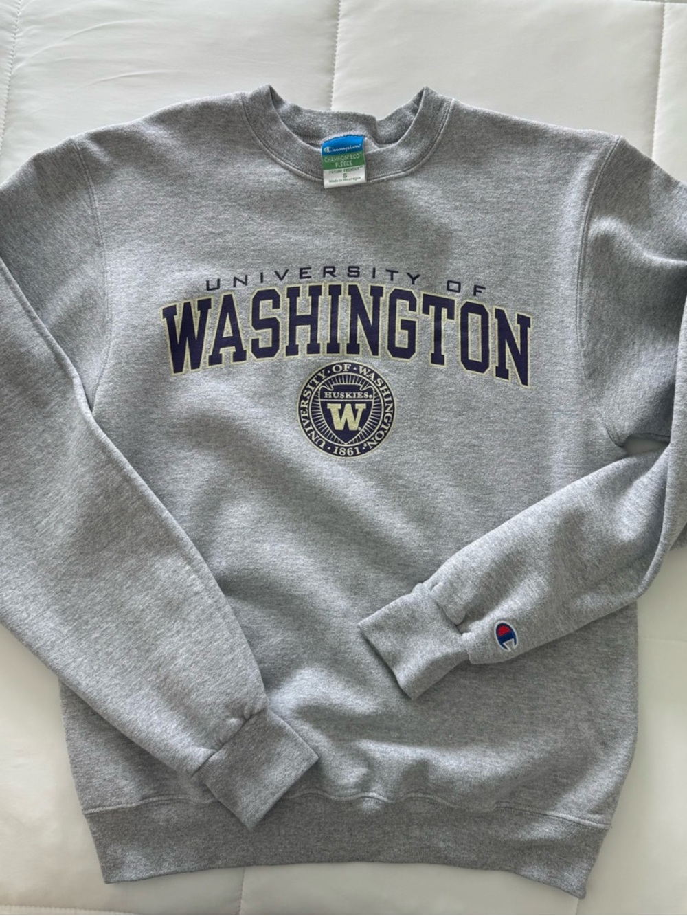 UW sweatshirt